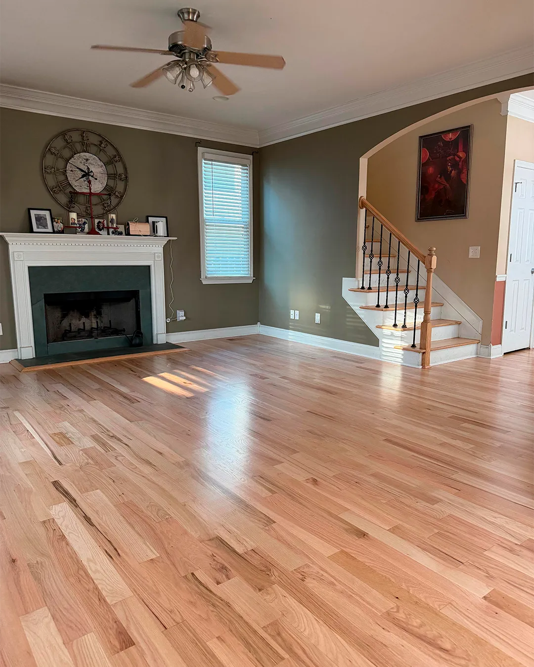 Natural hardwood flooring in a family room